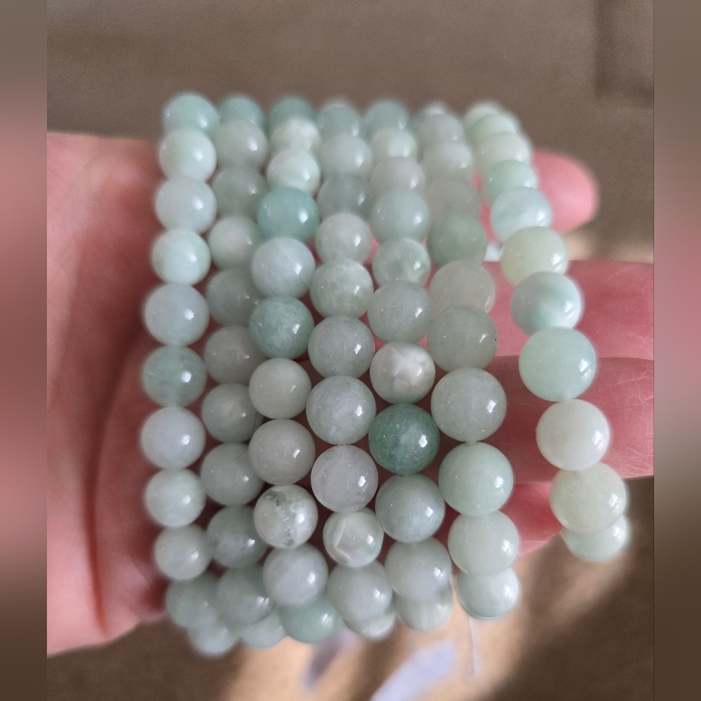 High Quality 8mm AAA Grade Green Angelite Bracelet